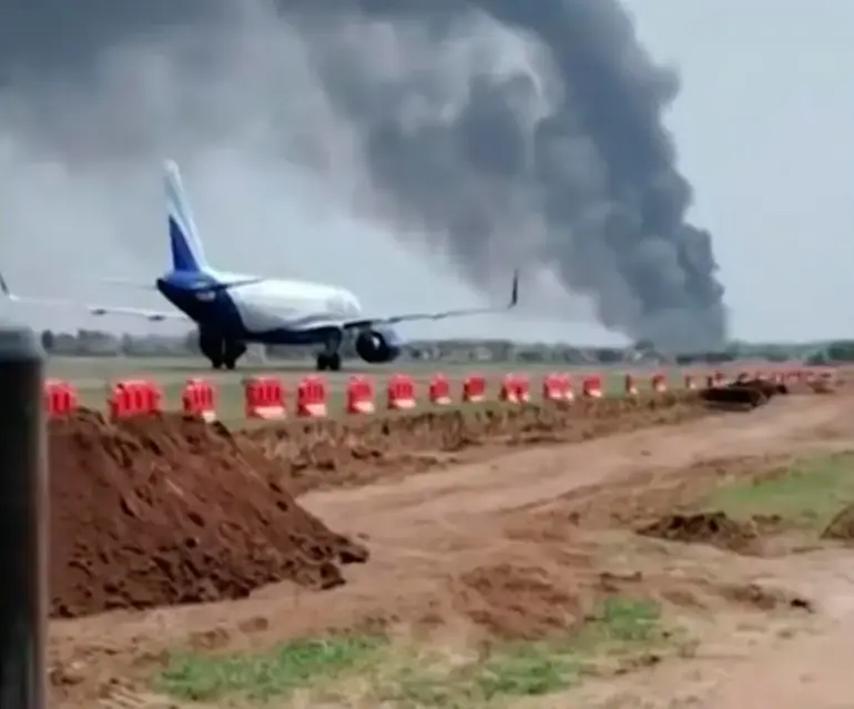 Hindistan'daki Uçak Kazası Neden Oldu?